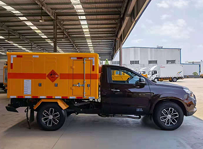 德惠爆破器材运输车