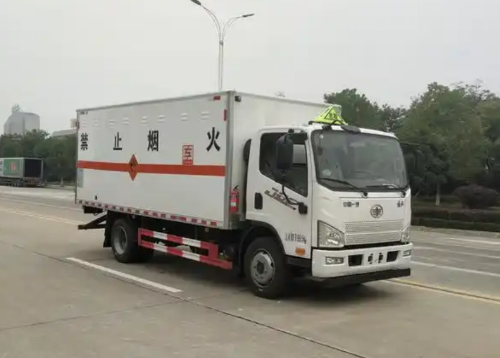 德惠爆破器材运输车可以上高速吗？